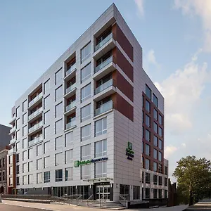 https://holiday-inn-express-suites-woodside-queens-nyc.us-newyorkcity.com